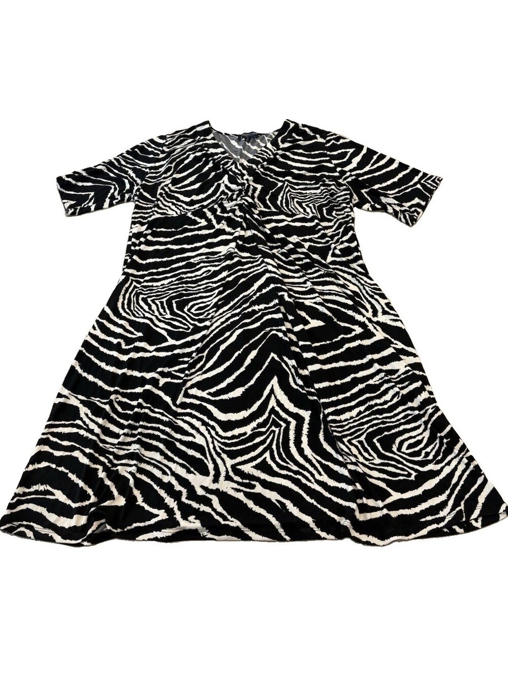 Jones New York Dress Women Size 3X V Neck Zebra Print 3/4 Sleeve Knee Length